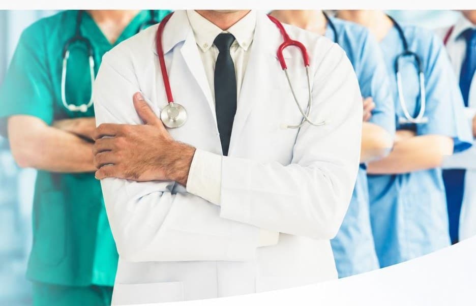 Ärztinnen und Pflegefachpersonen eines Schweizer Spitals